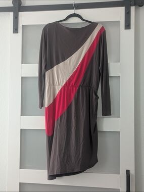 Nine West Long Sleeve Diagonal Stripe Dress in Gray, Cream & Red